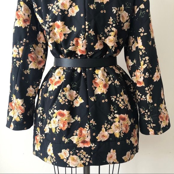 Zara Women’s Oversized Black Floral Kimono Jacket - Picture 8 of 16